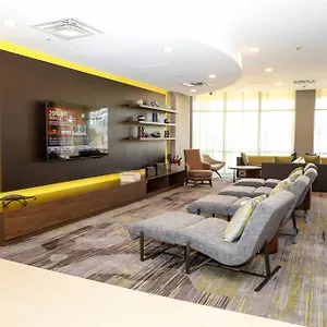Courtyard By Marriott Toronto Hotel