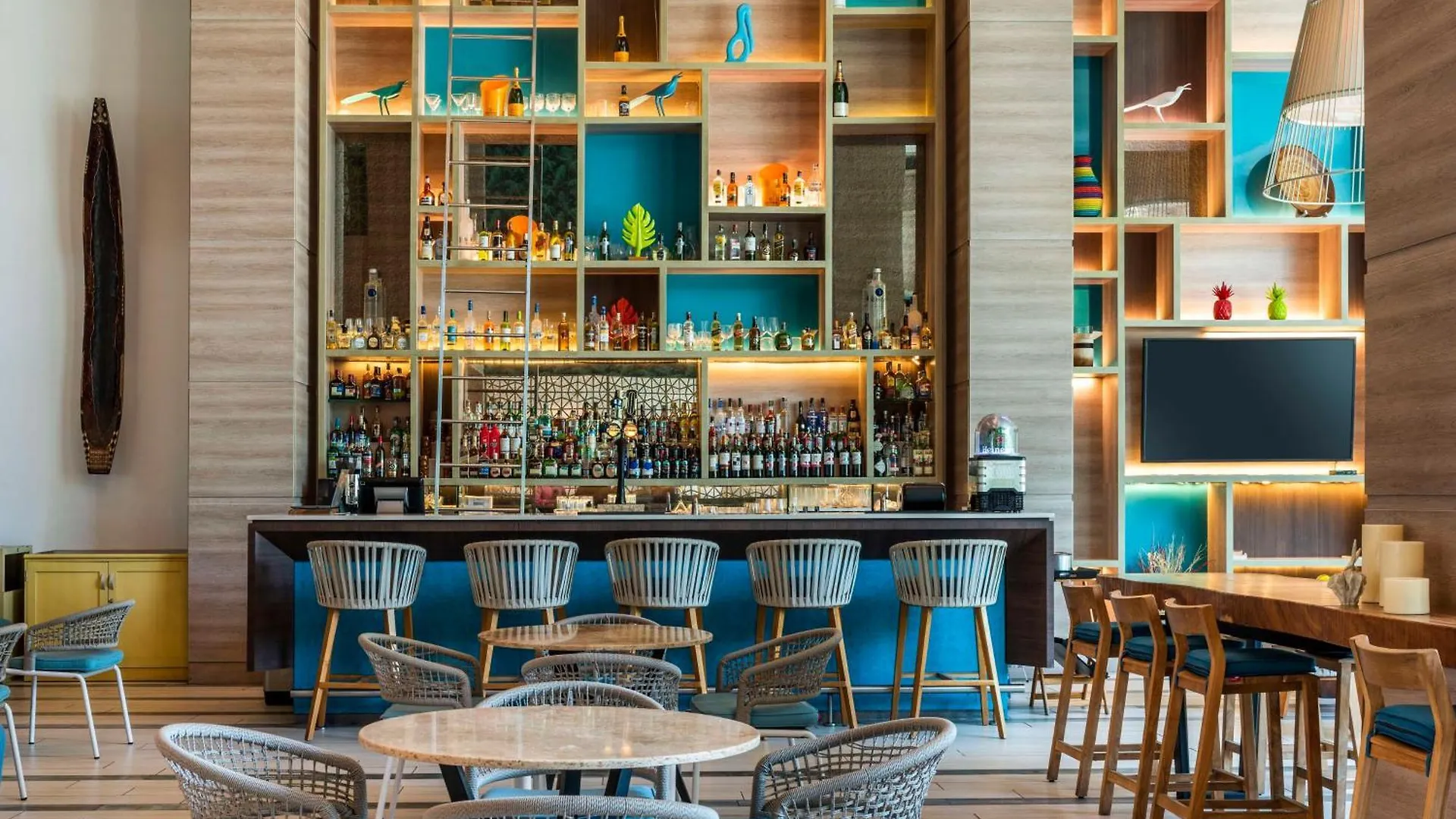Hilton Cartagena Otel Resort