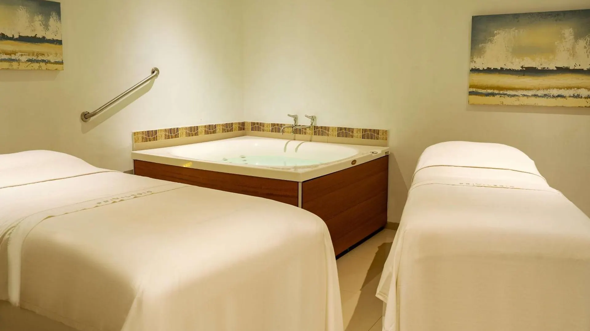 Hilton Cartagena Otel 4*,  Kolombiya